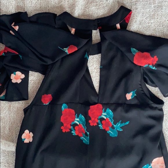 formal dress - Picture 2 of 3